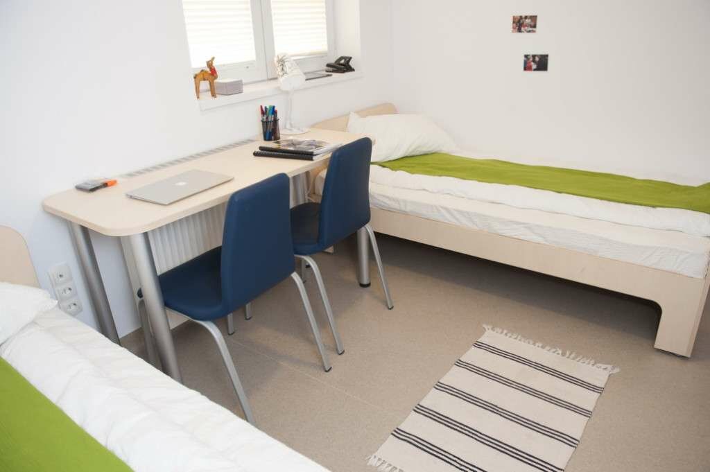 Cum îmi aleg căminul studențesc unde voi locui