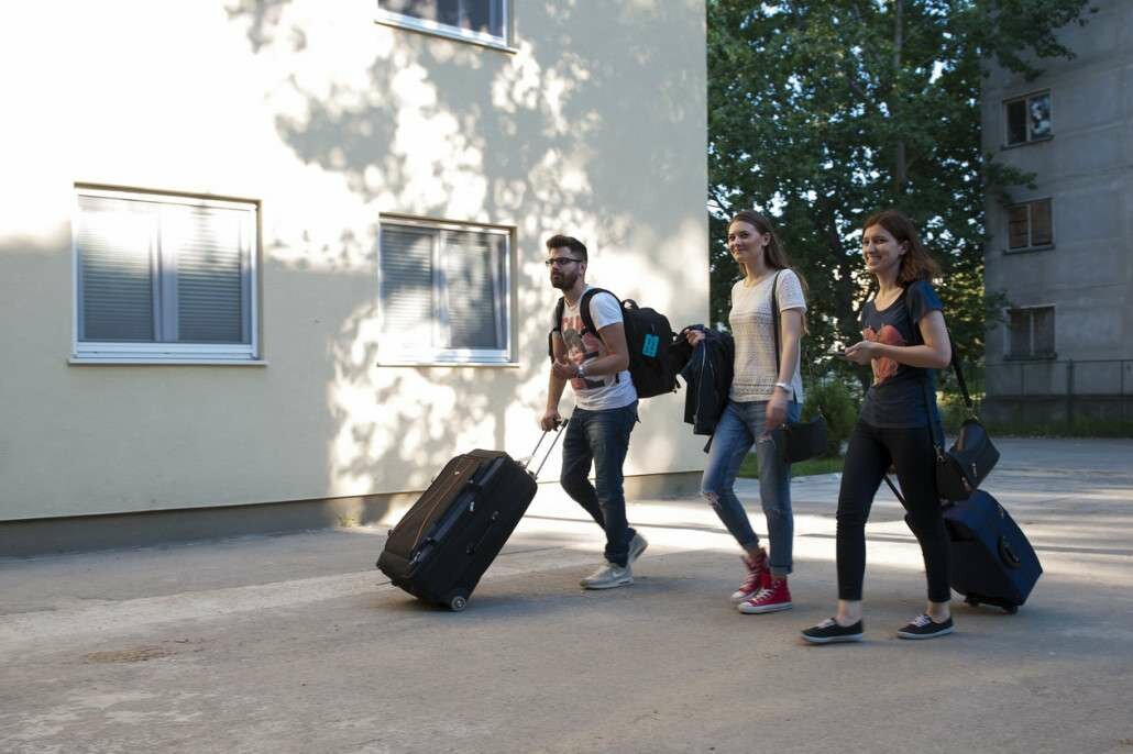 Cum îmi aleg căminul studențesc unde voi locui