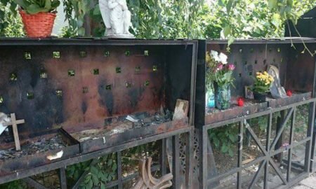 Au dispărut fotografiile din locul special dedicat memoriei victimelor Colectiv